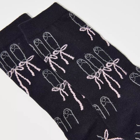 NWT Urban Outfitters Ballet Slipper Black Crew Socks - Picture 3 of 5